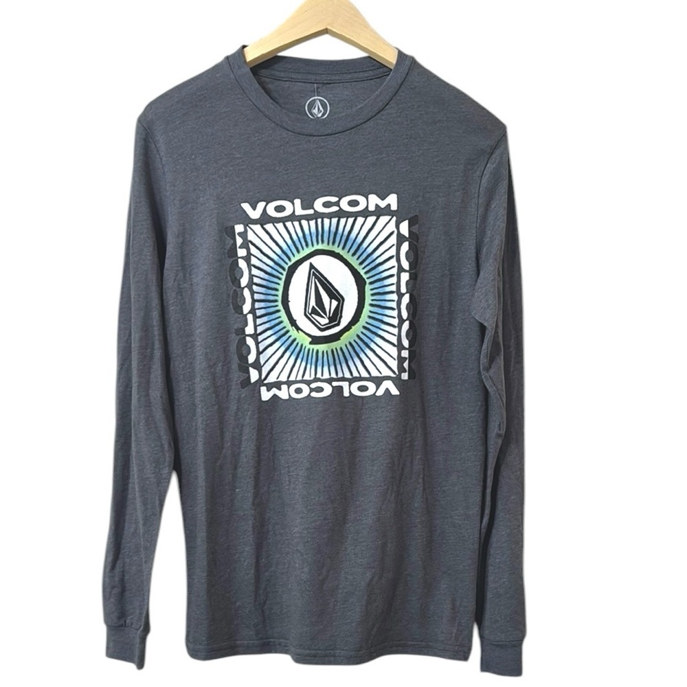 Volcom Blue Eyes Karma Long Sleeve Graphic Print T-
Shirt Size Small